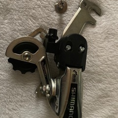⭕️　自転車　リアディレーラー　ターニー　6速　TY-21 正爪の画像