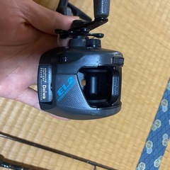 釣り竿とリールの画像