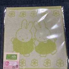 ミッフィー 一番くじ ラスト賞ぬいぐるみ(タオルつき)の画像