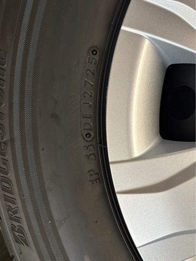 ハイエース新車外し　タイヤ付きホイール   195/80R15