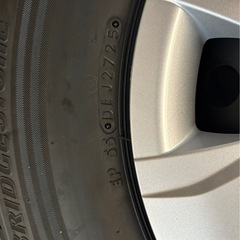 ハイエース新車外し　タイヤ付きホイール   195/80R15の画像