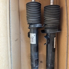 bmw 320d 用純正フロント　サスの画像