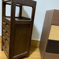 平成レトロ電話台の画像