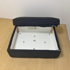 【お譲り】
IKEA   オットマンKIVIK シーヴィク の画像