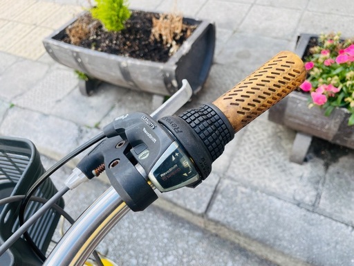 『ＳＡＬＥ　５０％』　子ども自転車　6変速　カゴ　付き　オレンジ　配達可能