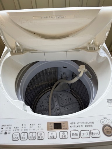 シャープ製　全自動電気洗濯機　7キロ　２０２１年製
