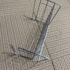 収納ラックの画像