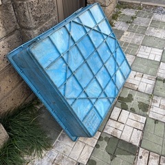 大型プラ舟　ダイライト R型角型容器 130Lゴム栓付の画像