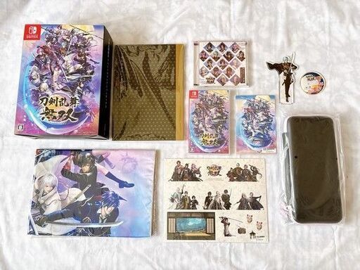 刀剣乱舞無双 スペシャルコレクションボックス 　Nintendo　Switch　特典付き