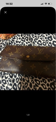 VUITTON長財布