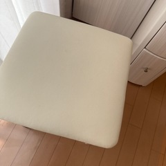 【募集終了】francfranc ドレッサー スツール付きの画像