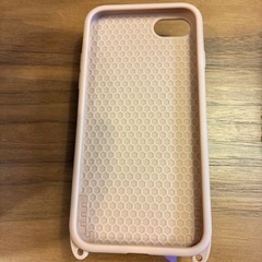 【新品】iPhone  seショルダー付きスマホケースの画像