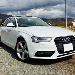 極上！値下げしました アウディA4アバント 本革　S-Line1...