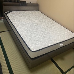 モダンデコ　ダブル　の画像