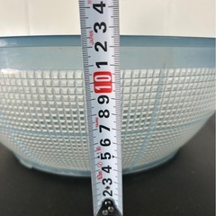 ザル カゴ 昭和レトロ ポップ プラスチック ざる かご 青色 スケルトンの画像