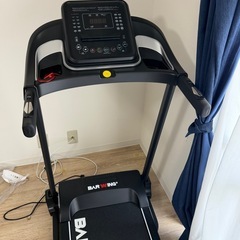 ルームランナー 定価約4万円！　ランニングマシン　去年度購入 (BARWING(バーウィング) ルームランナー 20個のプログラムモード付 見やすい操作パネル ウォーキングマシン フィットネスマシーン トレーニングジム ウォーキングマシン 家庭用静音 折りたたみ トレッドミル (1. MAX16km/h))の画像