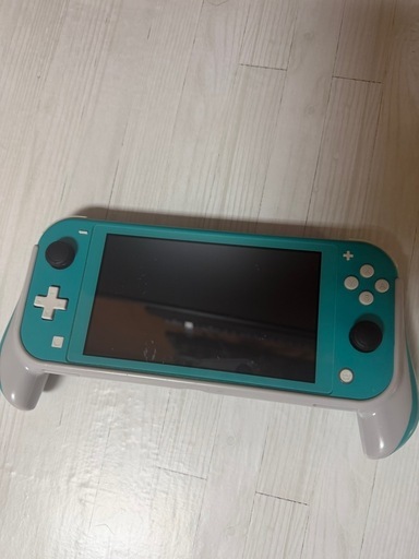 Switch lite本体  画面少し傷あり