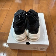 NUOVO NC60164 スポーツサンダル BLACK/WHITE Lサイズの画像