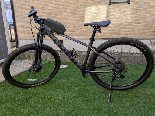 マウンテンバイク（TREK X-Caliber8）