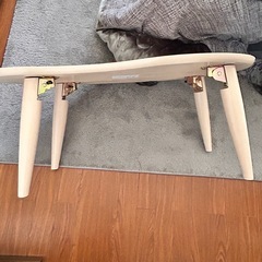 雲のかたちのキッズテーブル　エムール　折りたたみ の画像