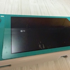 Switch lite本体  画面少し傷ありの画像