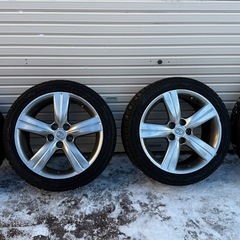 レクサス 18インチホイールスタッドレス付き4本セットの画像