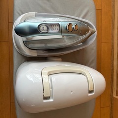 コードレススチームアイロン・アイロン台の画像