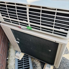 基本取り付け工賃込み‼︎直接引き取りも大歓迎‼︎ SHARP シャープ 主に8～10畳用 エアコン AY-G28S-W 100V 背板付き リモコン付き 冷房 暖房 2017年製/F:YMJ033-38の画像