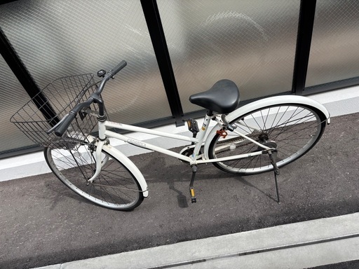 自転車 CADAROLA 27インチ ホワイト ／ カゴ・スタンド付き