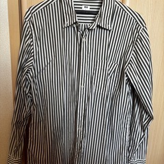 ユニクロ　シャツ　４枚セットの画像