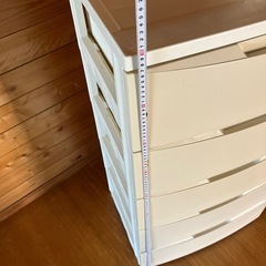 お話中　収納タンスの画像