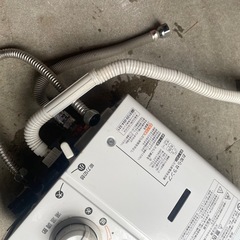 2017年製都市ガス用リンナイ給湯器 RUS-V51YT（WH）の画像