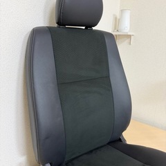 ハイエース　200系　ハーフレザー　シート　の画像