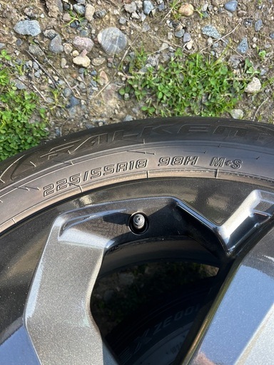 美品】フォレスターSK純正 18インチ タイヤホイール4本セット 225/55R18 FALKEN ZIEX 残溝あり