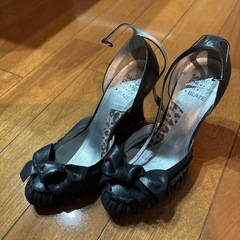 サカグチコウシ ハイヒールの画像