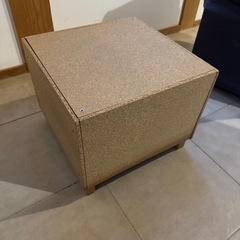 IKEA  スツールの画像