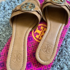 Tory Burch サンダル 23.5 の画像