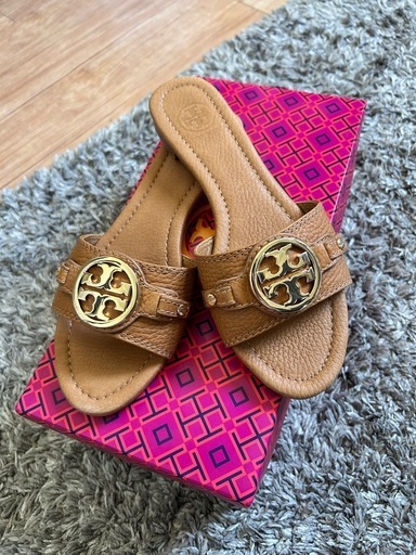Tory Burch サンダル 23.5 