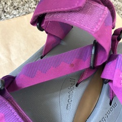 mont-bell アクアグリッパーサンダルの画像