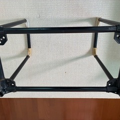 コの字型パイプラックの画像