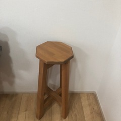 8角形のハイスツールの画像