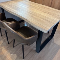 ダイニングテーブルセットの画像