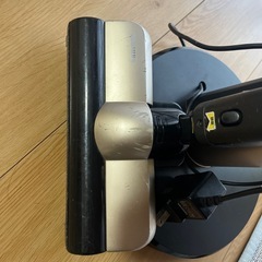 TOSHIBA　トルネード　コードレス掃除機の画像