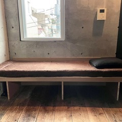 デザイナーズデイベッドソファの画像