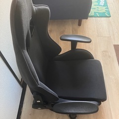 ゲーミングチェアの画像