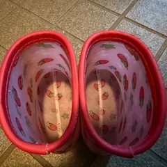 イチゴ柄長靴🍓の画像