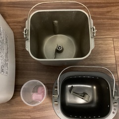 パナソニック　ホームベーカリー　SD −BMS 102の画像