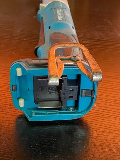 ※ 充電式アングルインパクトドライバー　makita マキタ　本体のみ　18V　TL061D 動作確認済み