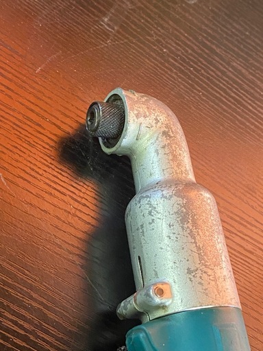 ※ 充電式アングルインパクトドライバー　makita マキタ　本体のみ　18V　TL061D 動作確認済み