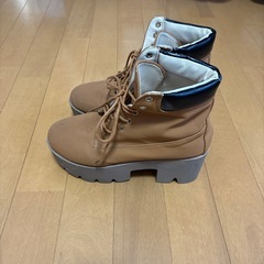 レディース／アウトドアシューズの画像